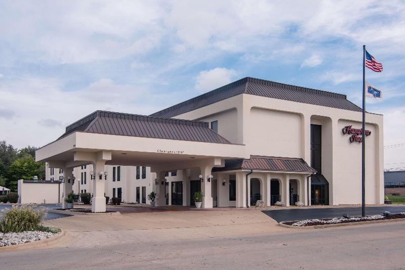 Hampton Inn Joplin - featured photo