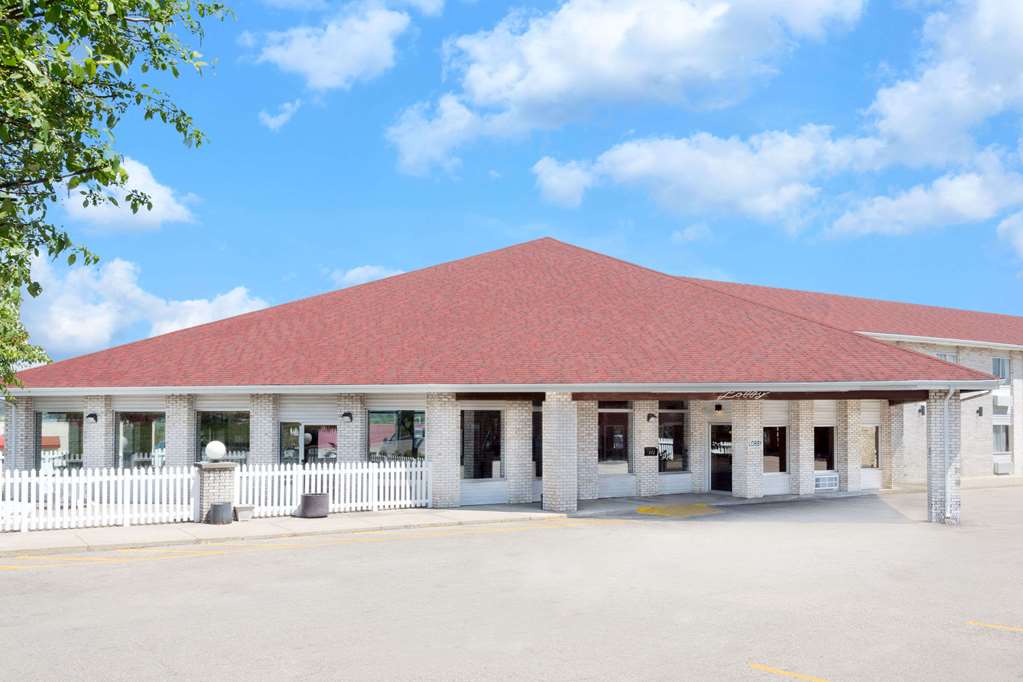 Days Inn by Wyndham Jackson - featured photo