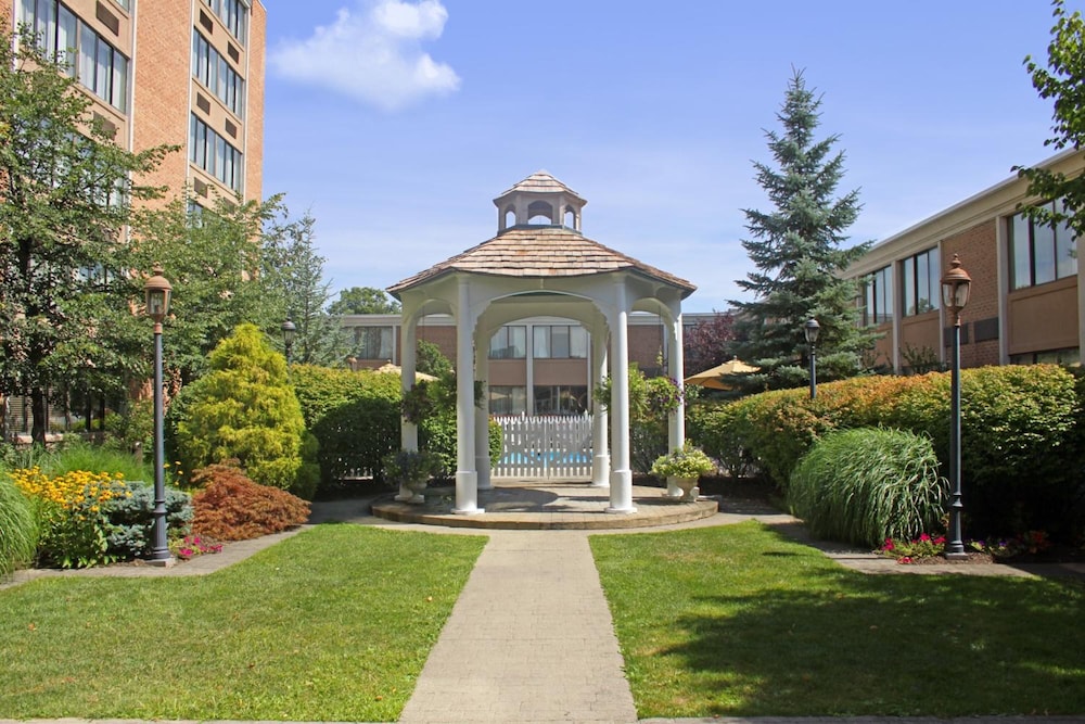 Ethan Allen Hotel - photo 45