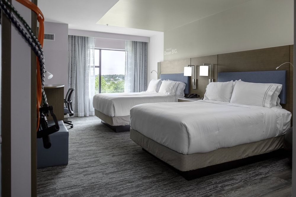 Even Hotels Shenandoah The Woodlands - photo 9