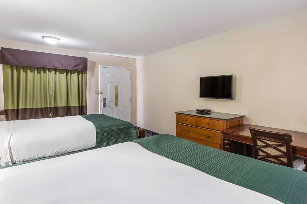 Rodeway Inn Augusta South - photo 7