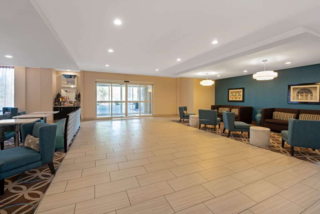 La Quinta Inn & Suites by Wyndham West Monroe - photo 6