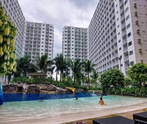 Shore residences tower D Staycation near Sm moa — 4-Star Luxury Hotel in Manila, Philippines