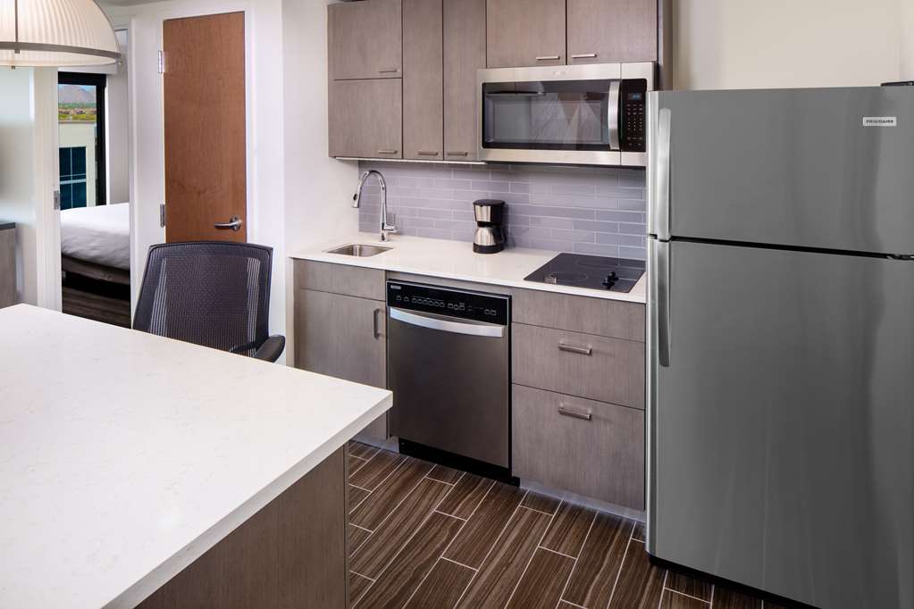 Hyatt House North Scottsdale - photo 6