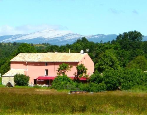 Bergerie Joy Bienvenue Entre Ciel Terre — Saint Christol Les Ales