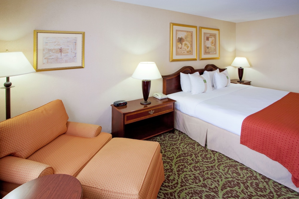 Holiday Inn Chantilly Dulles Expo Center by IHG - photo 17