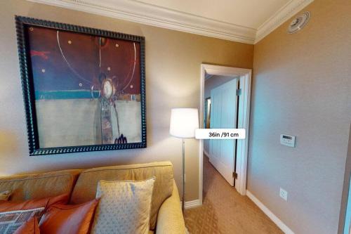 MGM Signature 10 714 1Br Balcony Suite Accessible