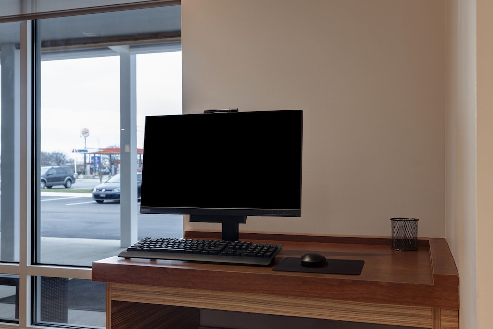 TownePlace Suites by Marriott Monroe - photo 32