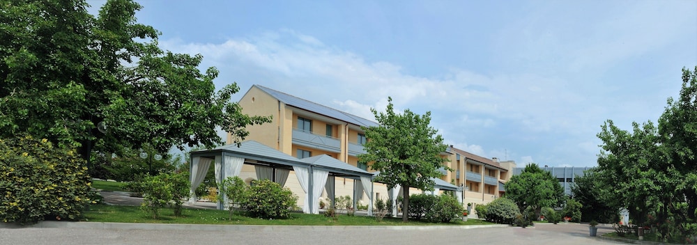 Hotel Ristorante Primavera - last minute hotel in Godega