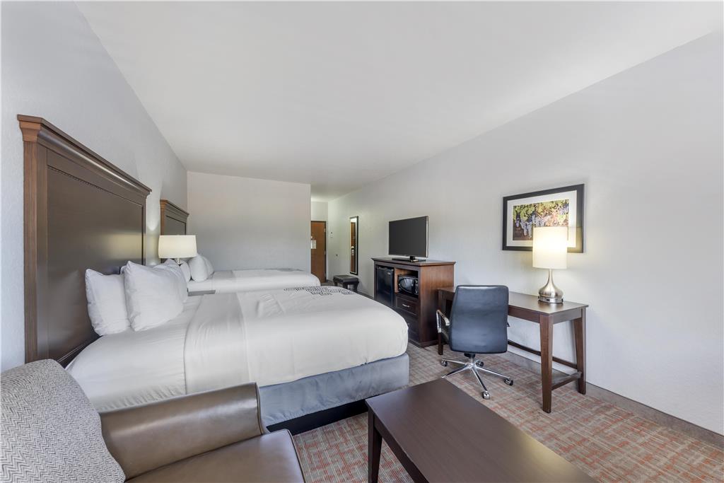 Best Western Plus Fredericksburg - photo 14