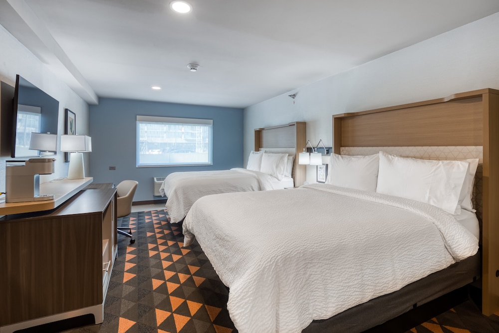 Holiday Inn Kansas City Downtown - photo 18