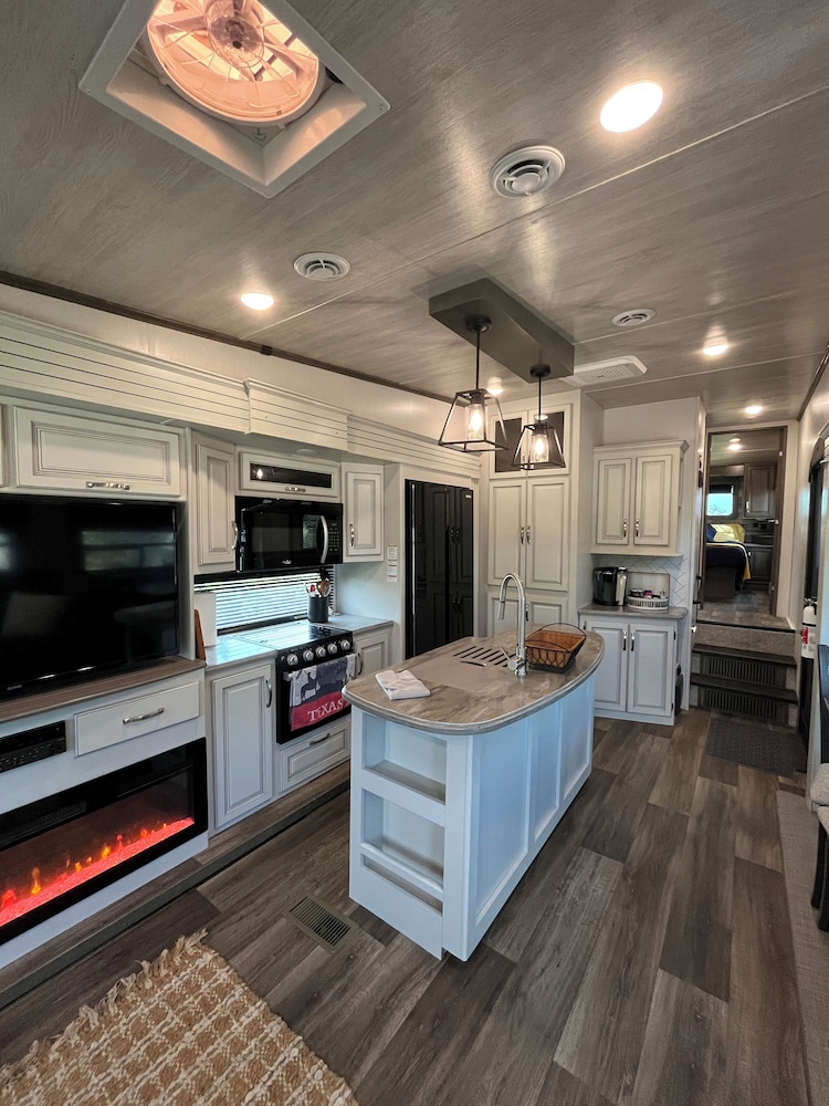 The Alexander at Creek Road - photo 103