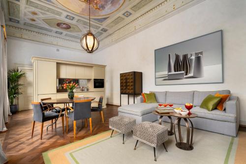 Duchessa Sofia La Dimora degli Affreschi Florence — 4-Star Luxury Hotel in Florence, Italy