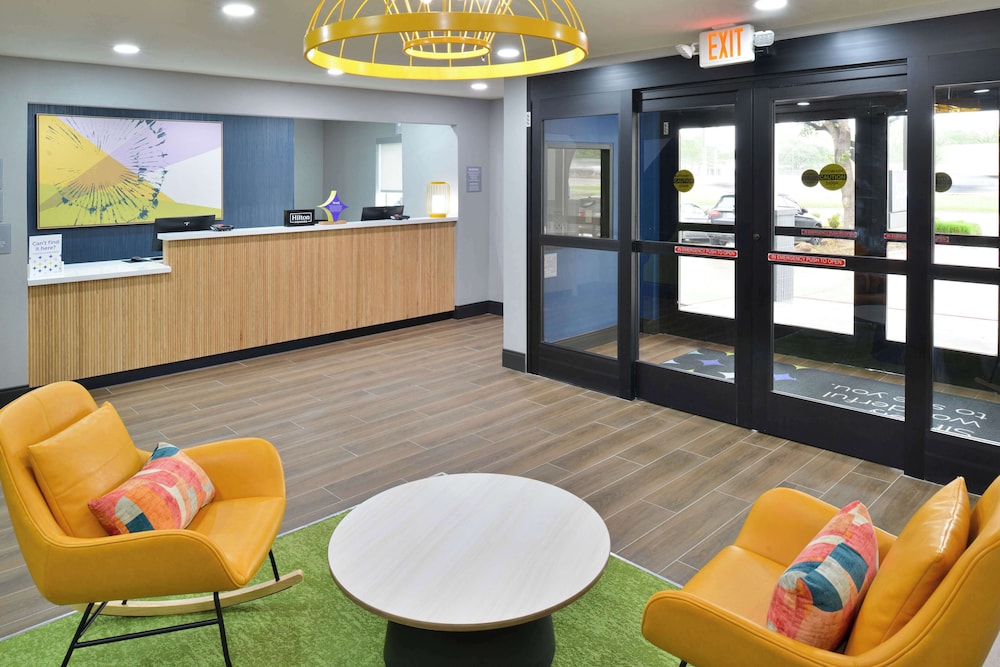 Spark by Hilton Dallas Medical District Love Field - photo 5