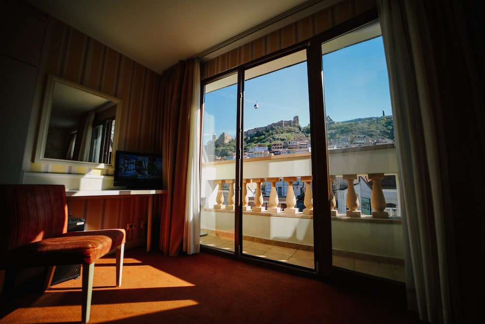 Sharden Villa Boutique Hotel — 4-Star Luxury Hotel in Tbilisi, Georgia