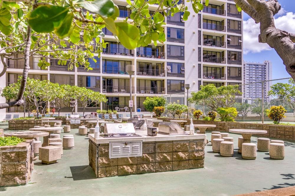 Waikiki Banyan By Koko Resorts - photo 7