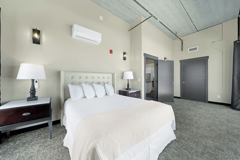 The Suites at Prairie Falls & Event Center - photo 22