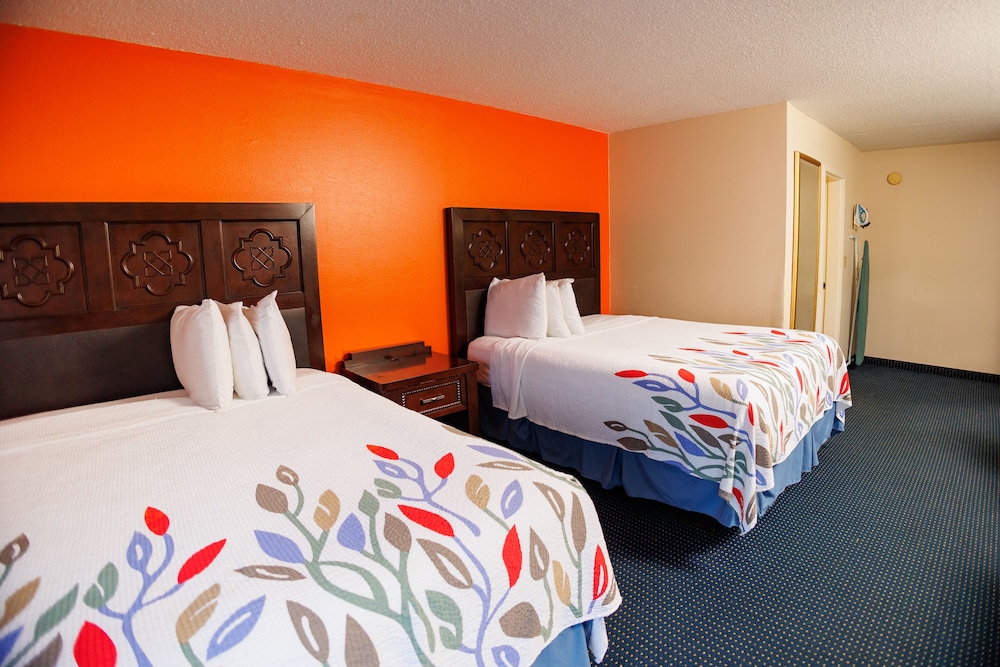 Garnet Inn & Suites Orlando - photo 30