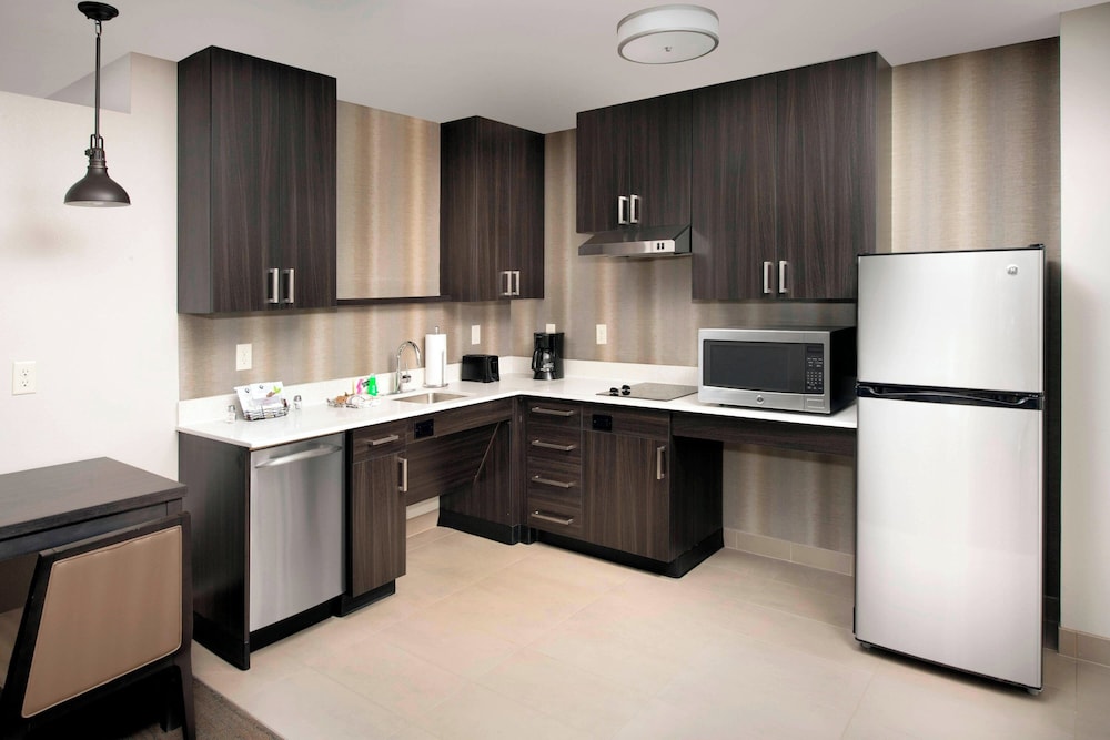 Residence Inn by Marriott Denver Airport Convention Center - photo 16