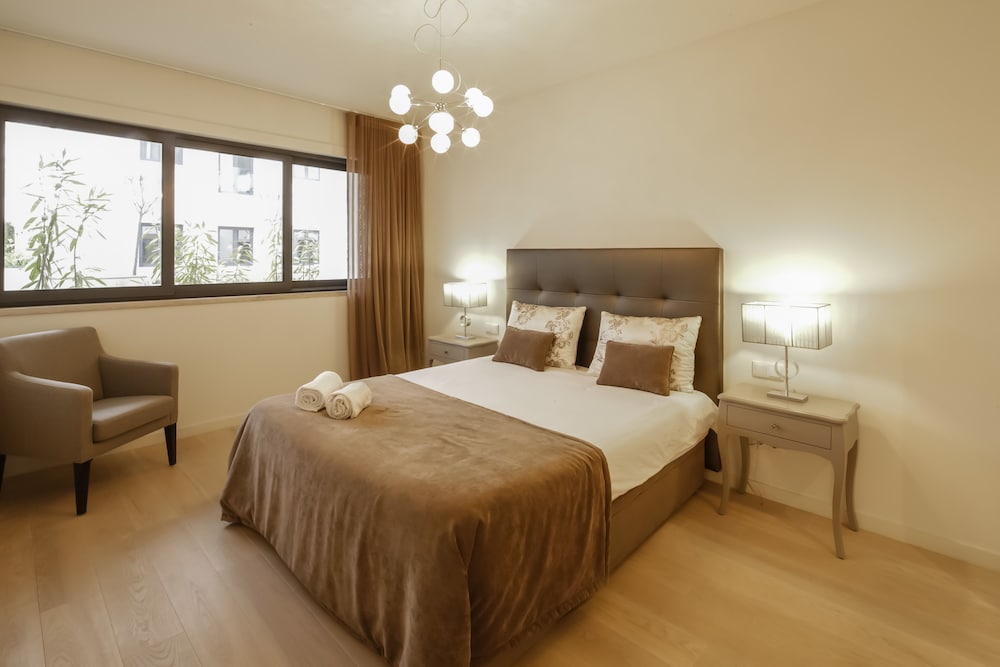 Santa Catarina Superior Apartments by linc — 4-Star Luxury Hotel in Lisbon, Portugal