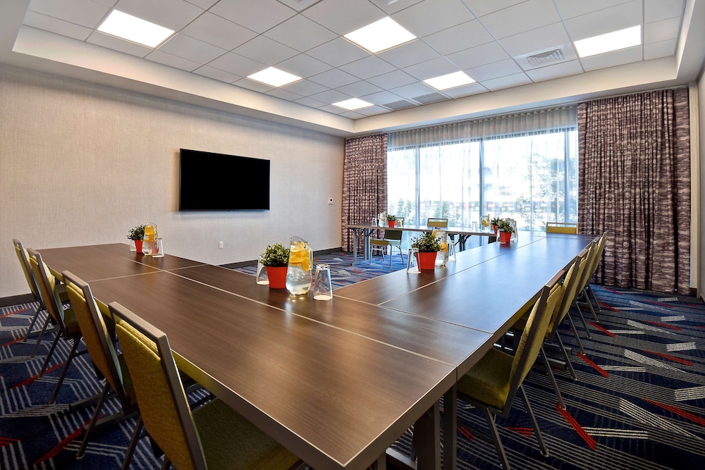 Home2 Suites by Hilton Las Vegas Convention Center - photo 64