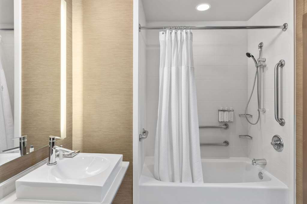 Cambria Hotel Plano Frisco - photo 22