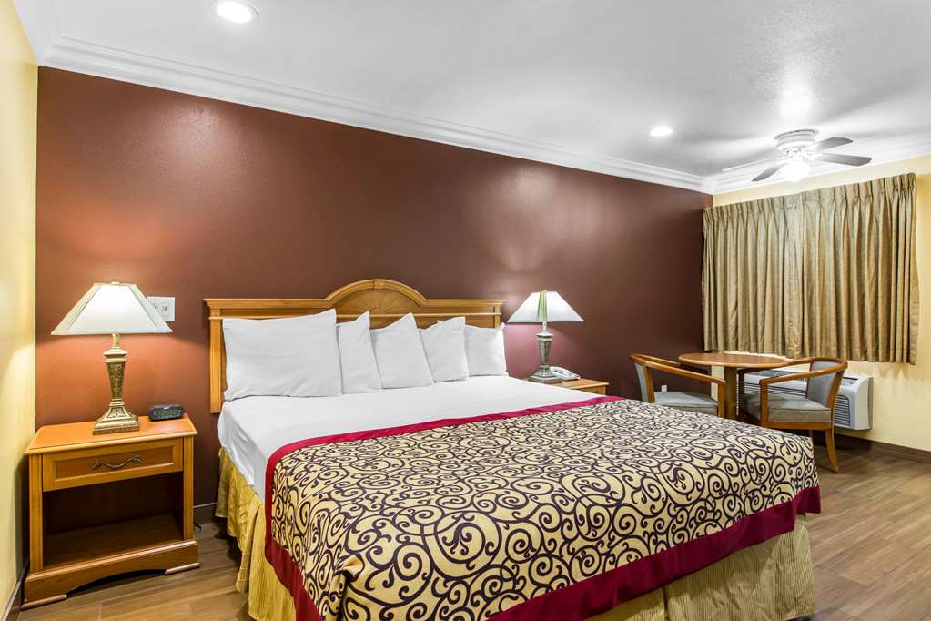 Rodeway Inn Cypress Buena Park - photo 16
