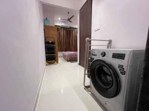 2bhk apartment in Andheri West #09