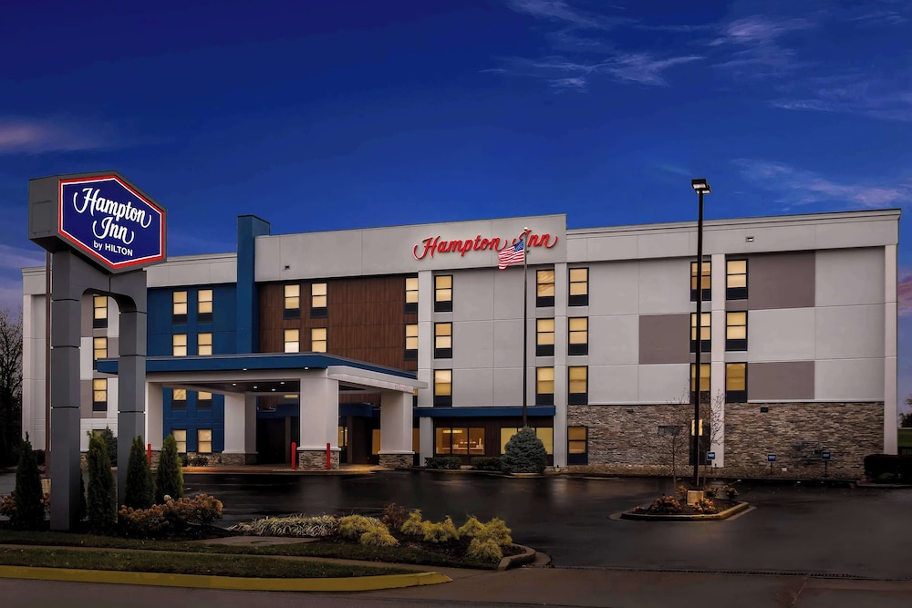 Hampton Inn Lexington Georgetown - photo 35