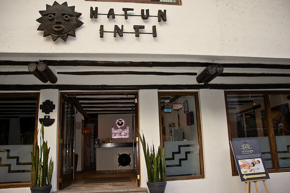 Imperio de los Incas 606 in Unknown City, Peru