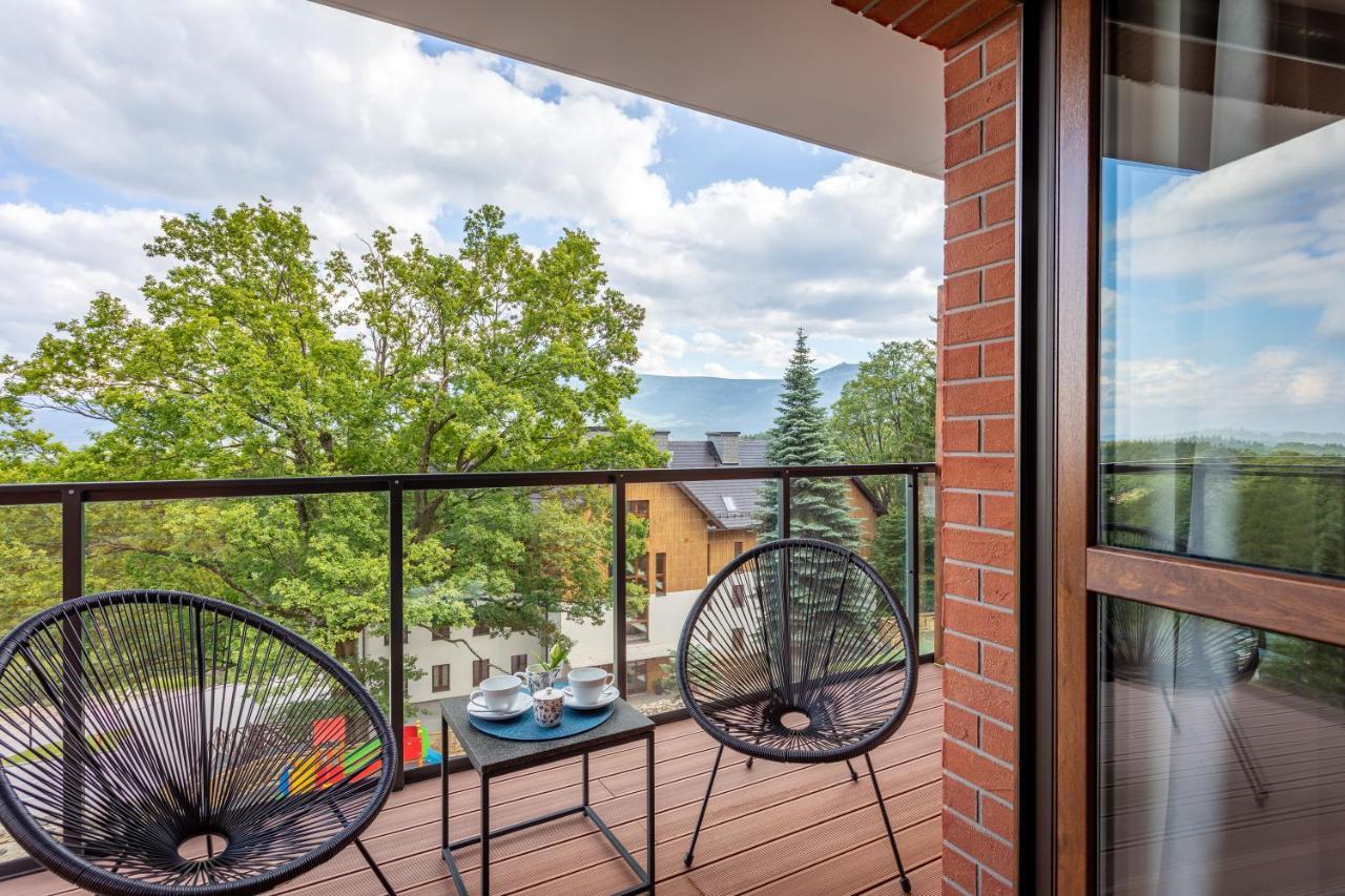 Green Park Resort B14 z dostępem do basenu sauny jacuzzi siłowni in Szklarska Poreba, Poland