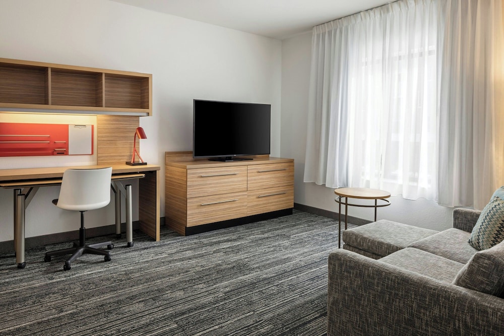 TownePlace Suites Minneapolis near Mall of America - photo 10