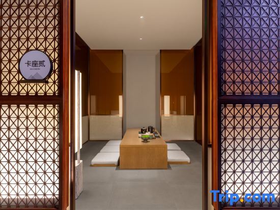 VanYao International Hotel Chongqing — 5-Star Luxury Hotel in Chongqing, People's Republic of China