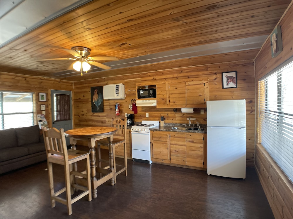 Walnut Canyon Cabins - photo 45
