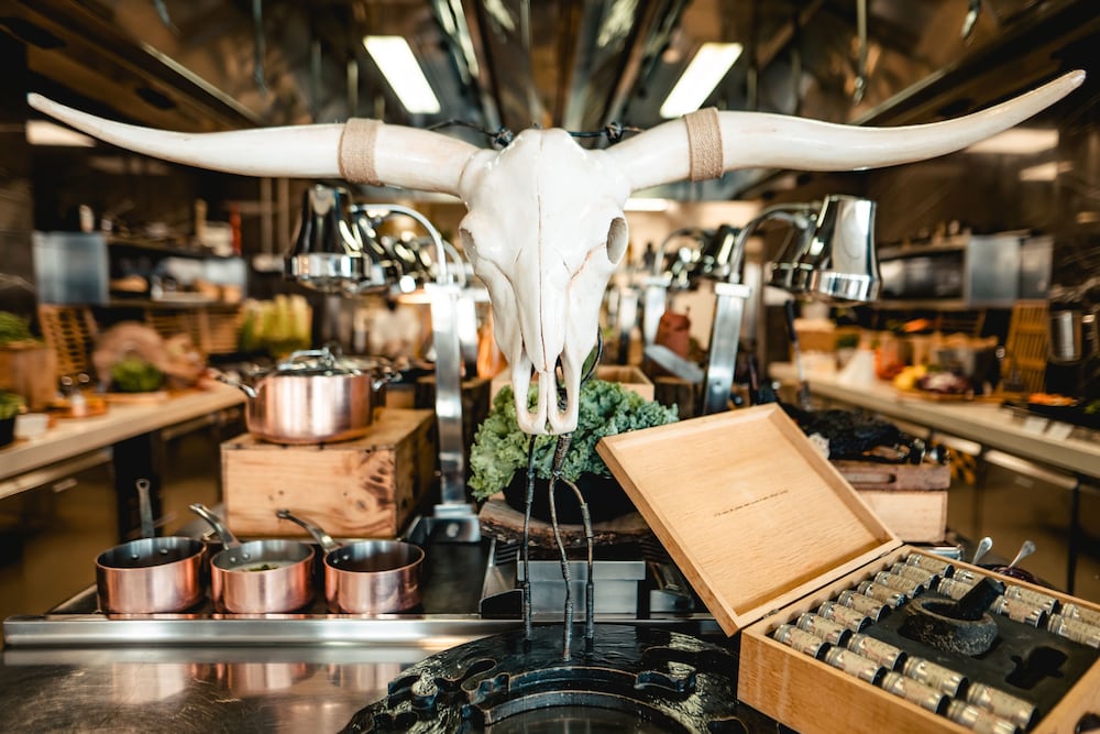 מזון ומשקאות