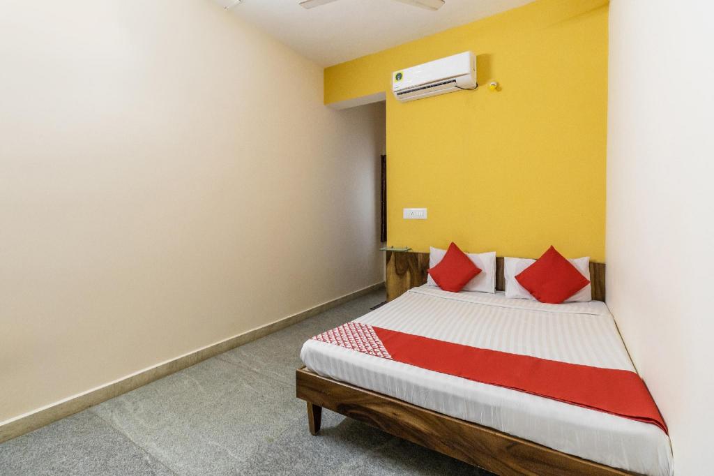 Hotel O Supriya Lodge — Hassan