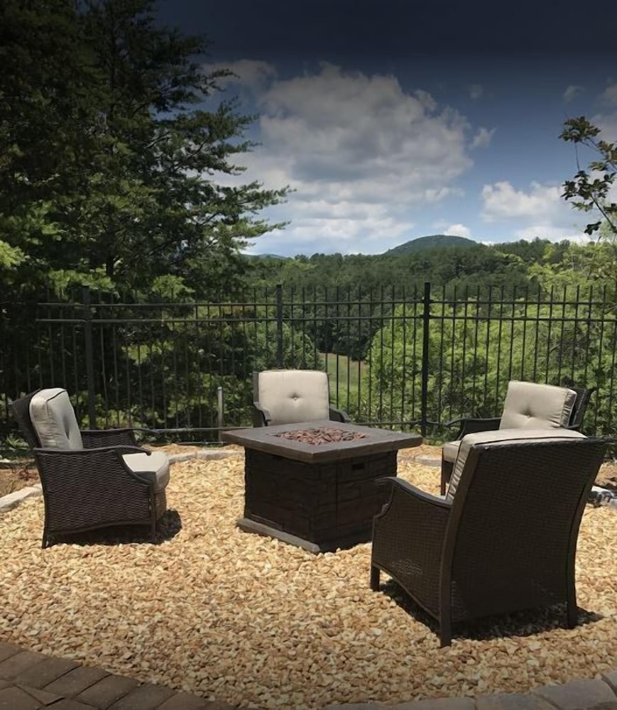 Valhalla Resort Hotel - photo 35