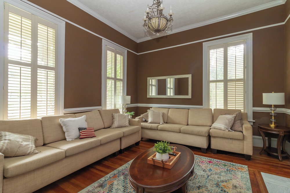 Goldfinch Mansion Historic Luxury on the Park - photo 26