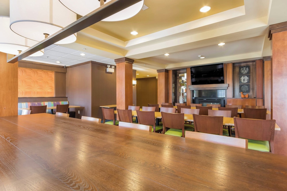 Fairfield Inn & Suites by Marriott Columbia - photo 22