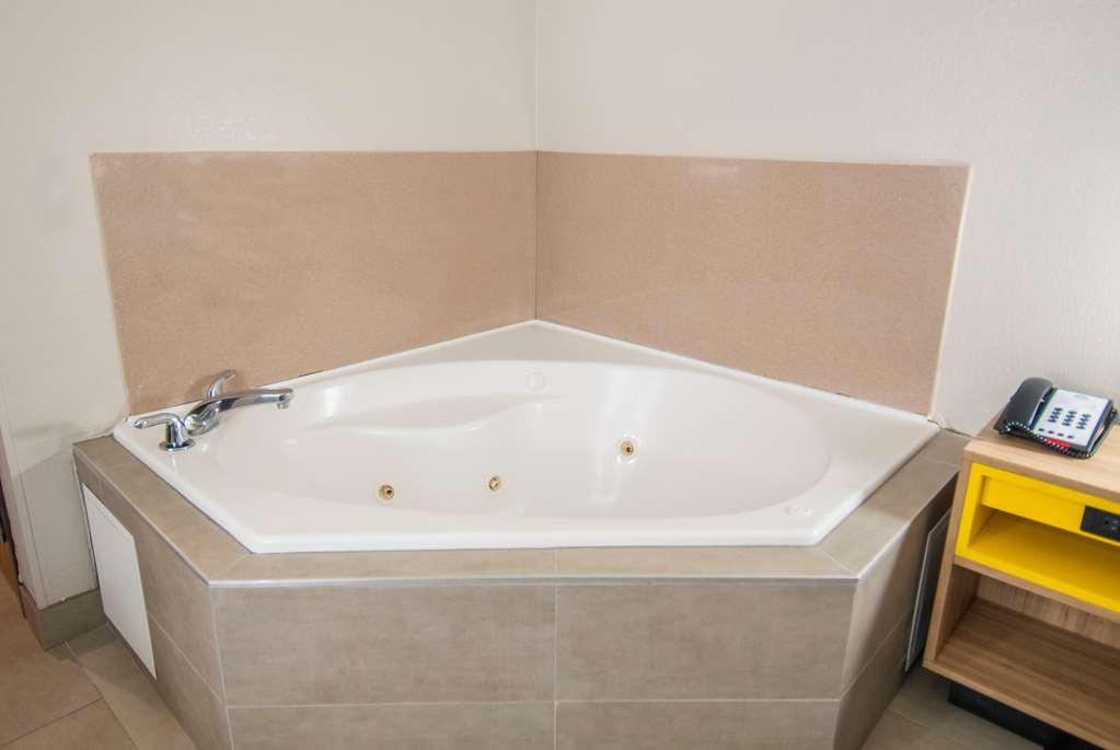Days Inn by Wyndham Suites San Antonio North Stone Oak - photo 36