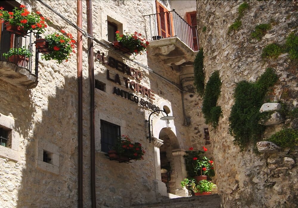 Albergo La Torre — hotel in Civitella Alfedena