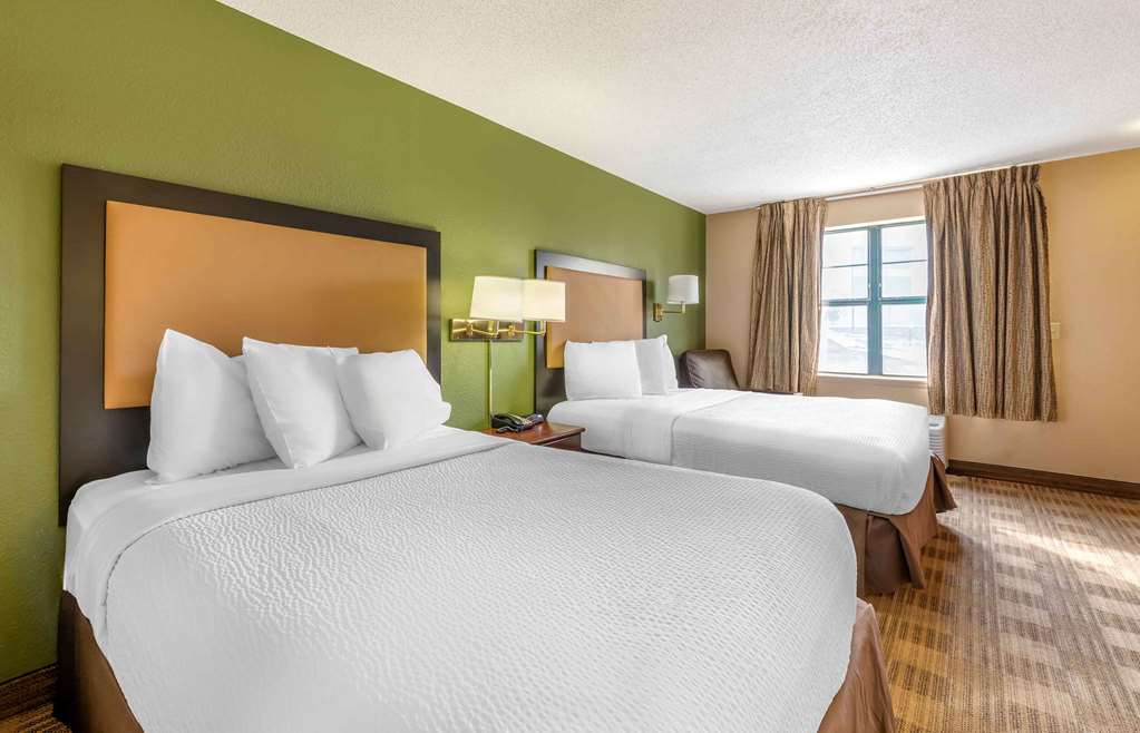 Extended Stay America Suites Minneapolis Maple Grove - photo 18