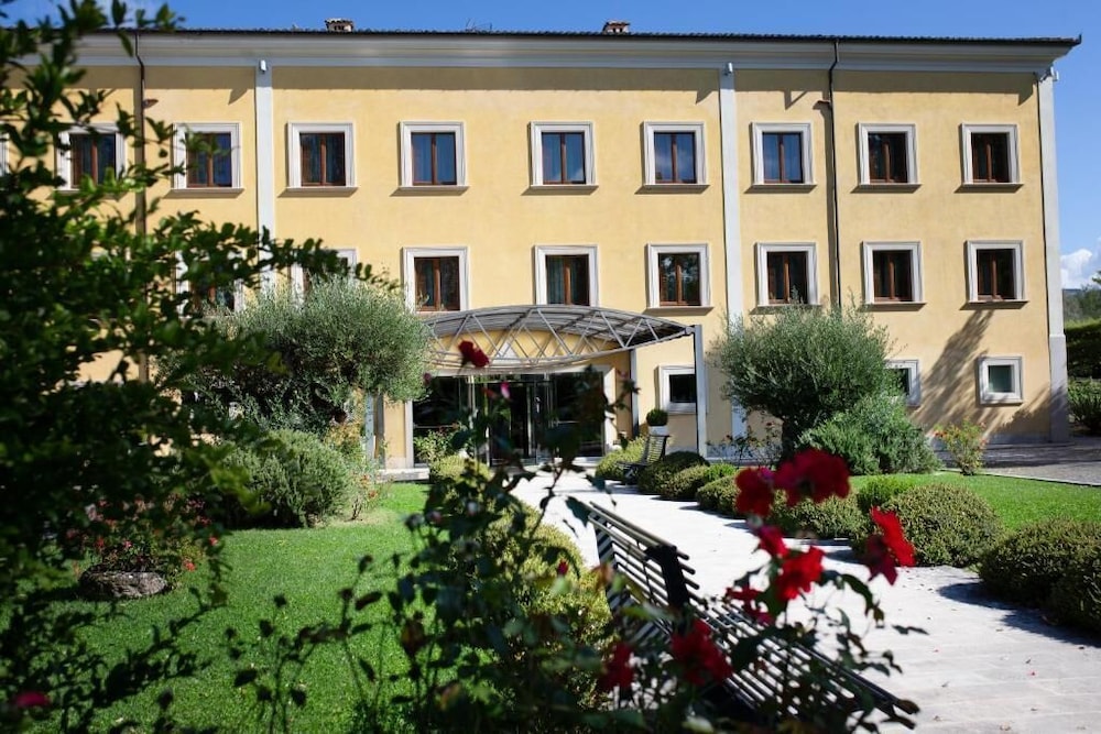 La Dimora del Baco Hotel — hotel in L'aquila