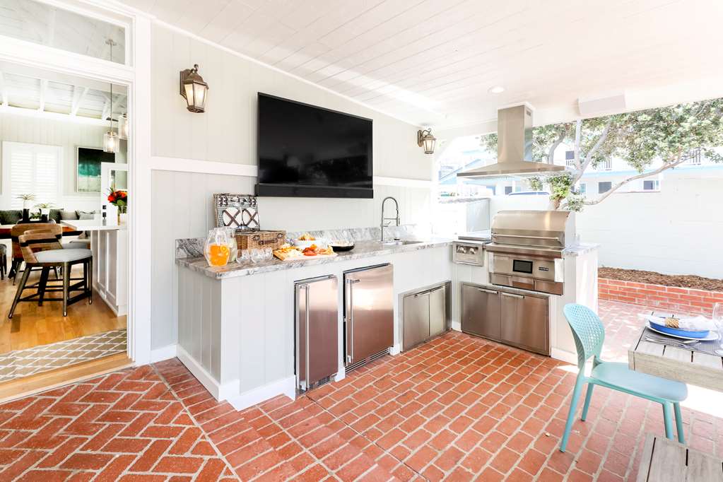 Del Mar Beach Hotel - photo 12