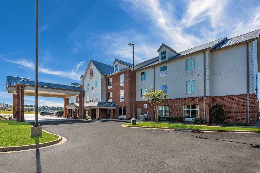 Red Roof Inn PLUS & Suites Birmingham Bessemer - photo 26