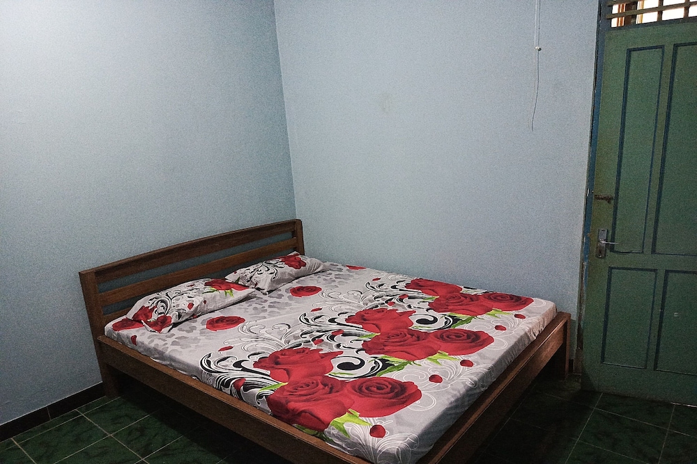 Hotel O Dian Asih Rooms — Demak