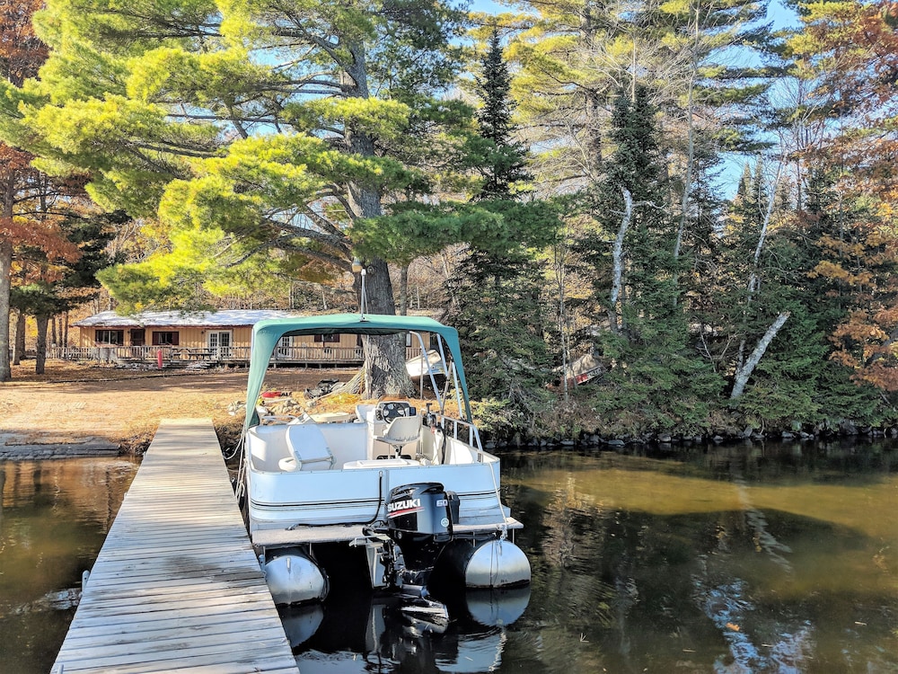 Coadys' Point of View Lake Resort - photo 381