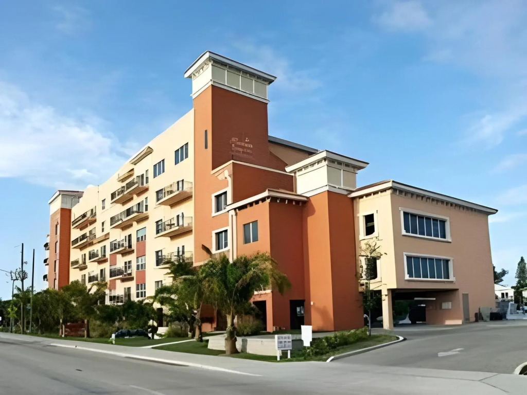 Madeira Bay Resort 508 in Saint Pete Beach, United States