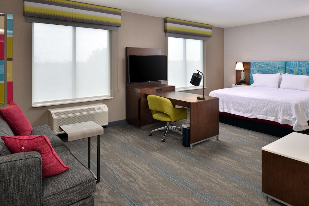 Hampton Inn & Suites Adrian - photo 32