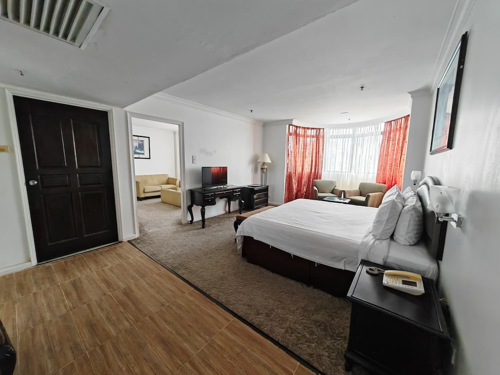 The Putra Regency Hotel — Kangar — photo 4